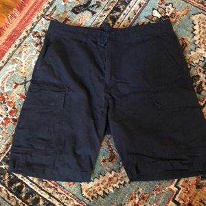 Black men’s cargo shirt